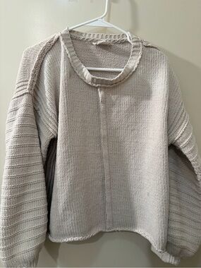 Love Riche Cream Scoop Neck Knit Sweater